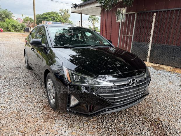 Hyundai Elantra 2020 Black