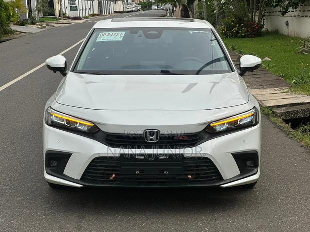 Honda Civic 2024 White