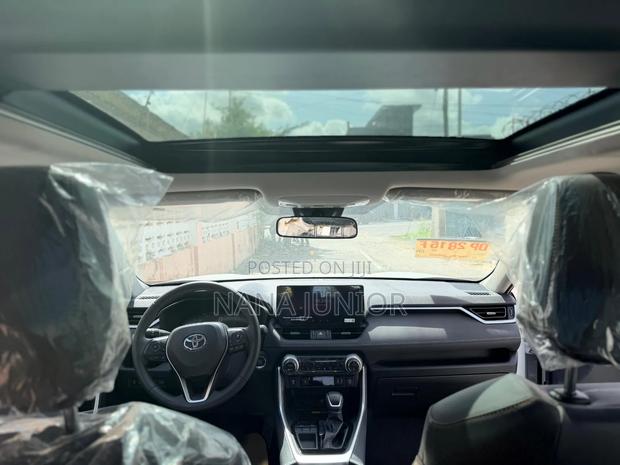 Honda Civic 2024 White