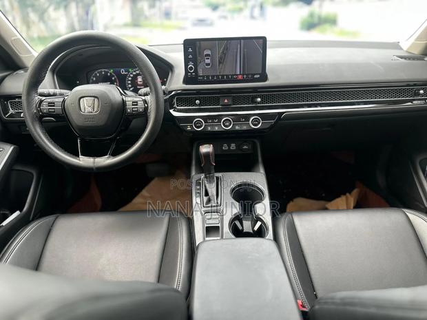 Honda Civic 2024 White