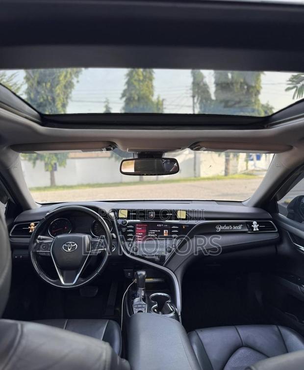 Toyota Camry 2020 White