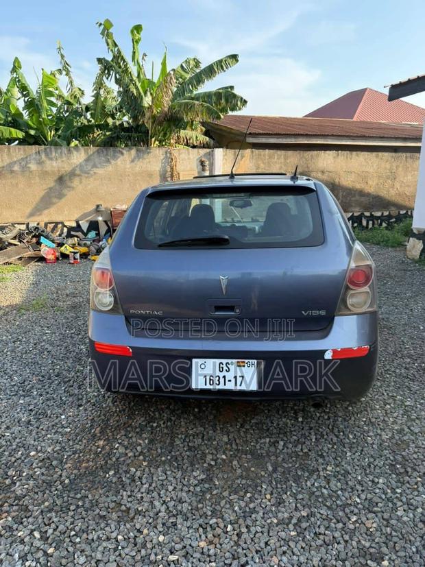 Pontiac Vibe 2009 Gray
