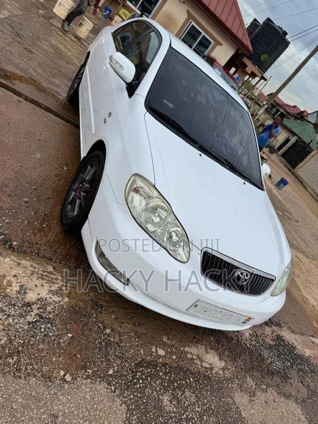 Toyota Corolla 2008 White