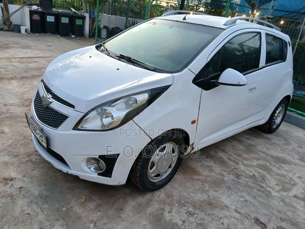 Chevrolet Spark Hatch LT 2011 White
