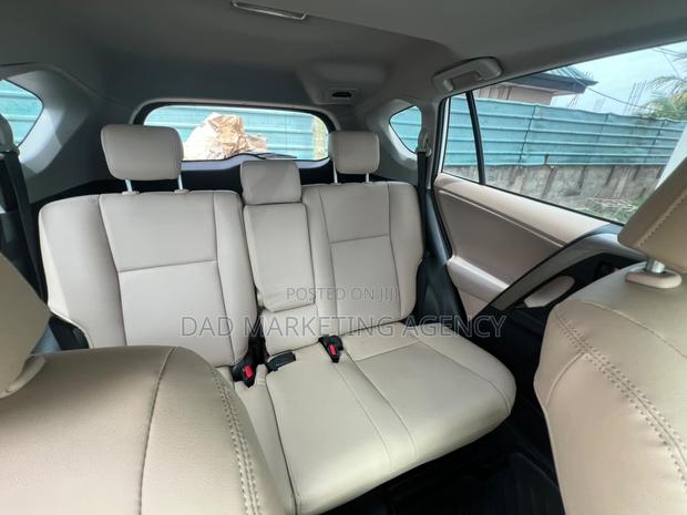 Toyota RAV4 2016 White