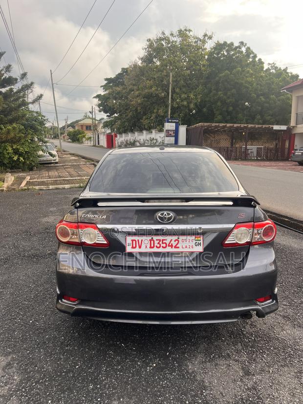 Toyota Corolla S 4dr Sedan (1.8L 4cyl 4A) 2013 Black