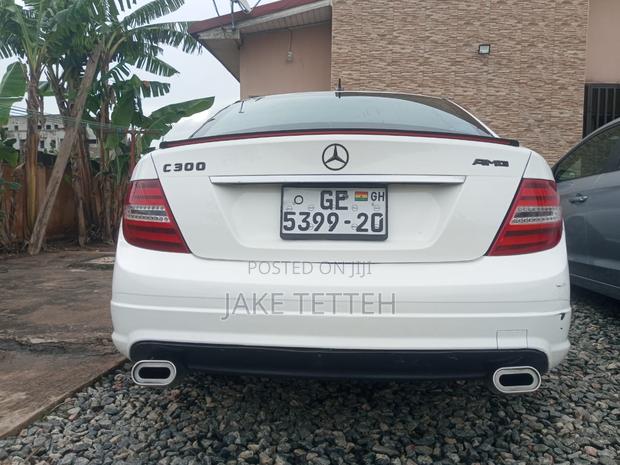 Mercedes-Benz C300 2010 White