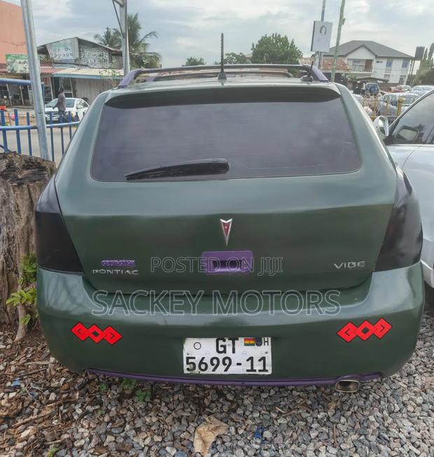 Pontiac Vibe 2009 Gray