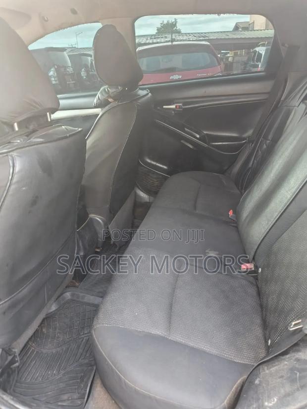 Pontiac Vibe 2009 Gray