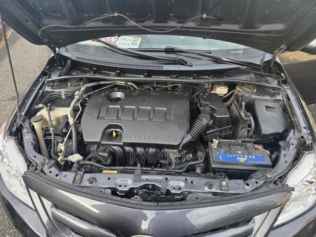 Toyota Corolla 2013 Gray