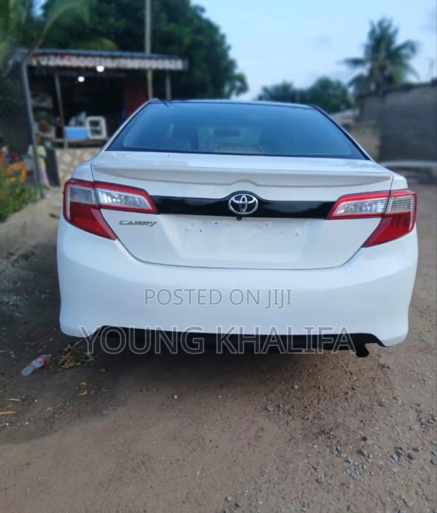 Toyota Camry 2014 White