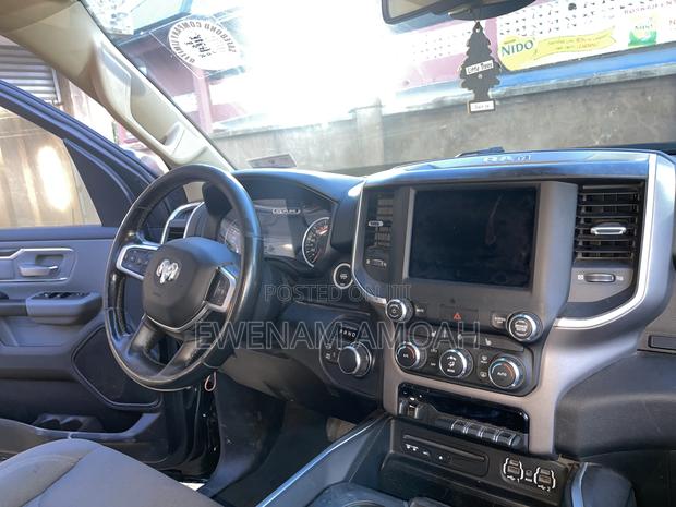 RAM 1500 2020 Black