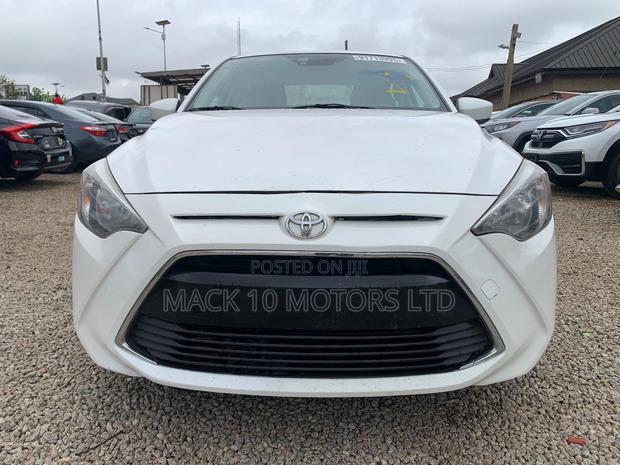 Toyota Yaris iA 1.5 FWD 2017 White