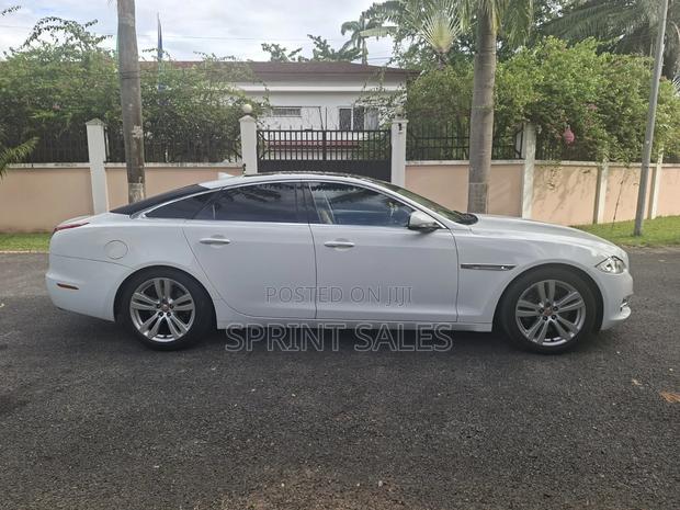 Jaguar XJ 2014 White