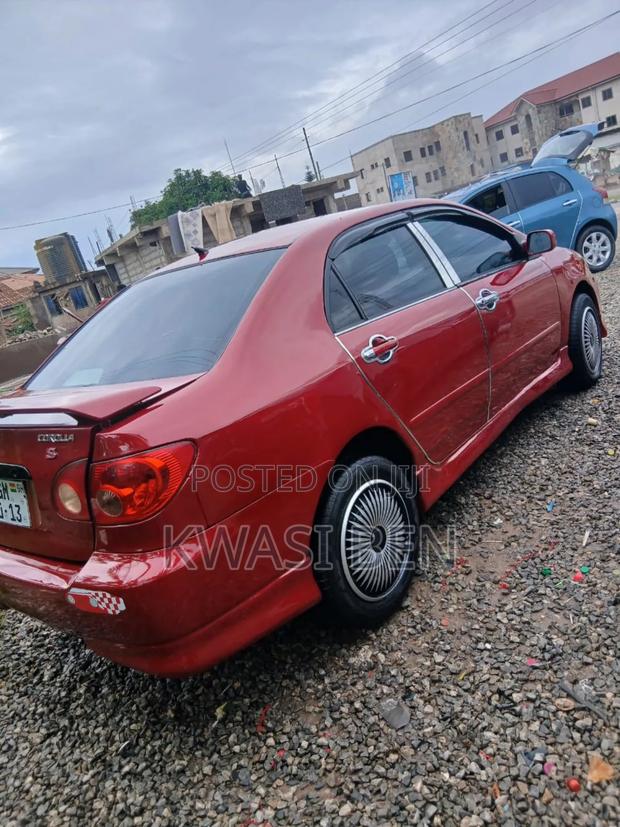 Toyota Corolla 2006 Red