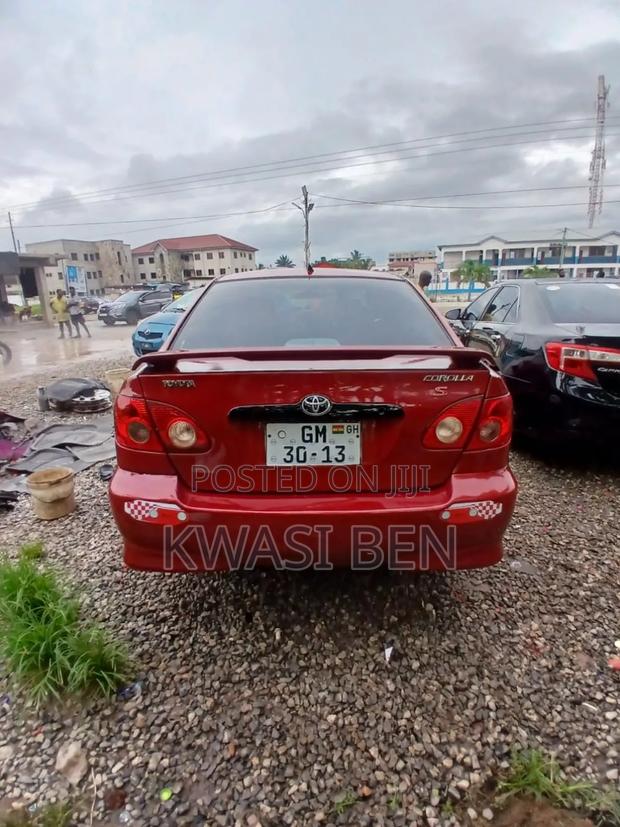 Toyota Corolla 2006 Red