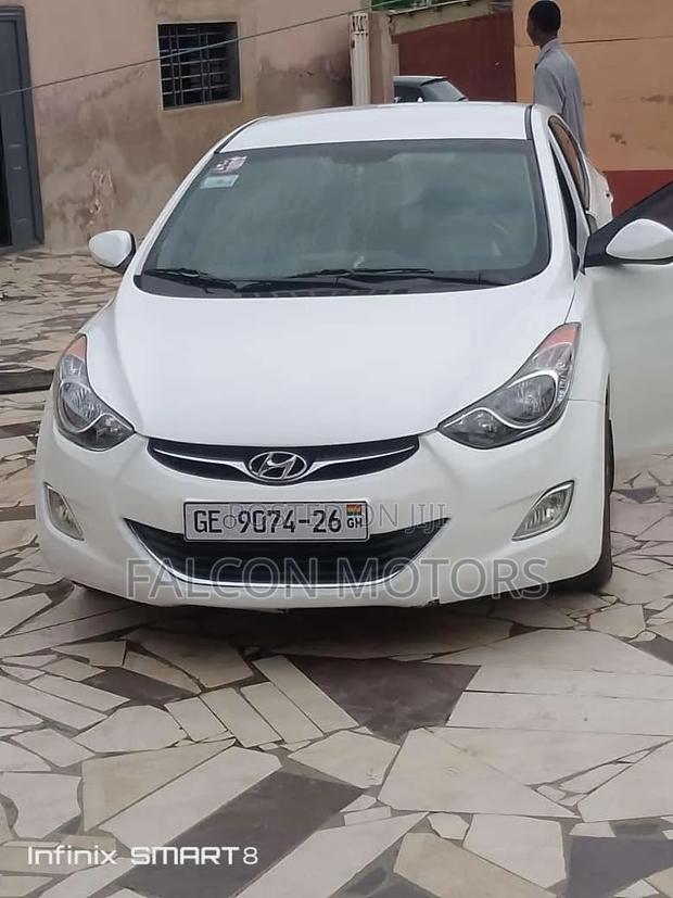 Hyundai Elantra GLS Sedan FWD (1.8L 4cyl 6M) 2013 White