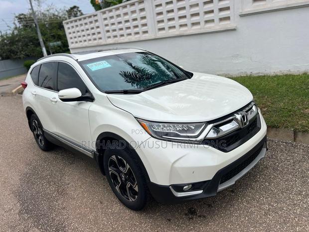 Honda CR-V Touring 4dr SUV AWD (1.5L 4cyl CVT) 2017 White