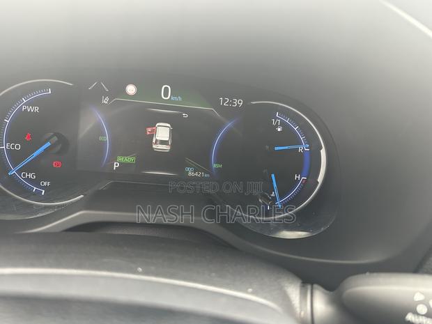 Toyota RAV4 LE 2021 Gray
