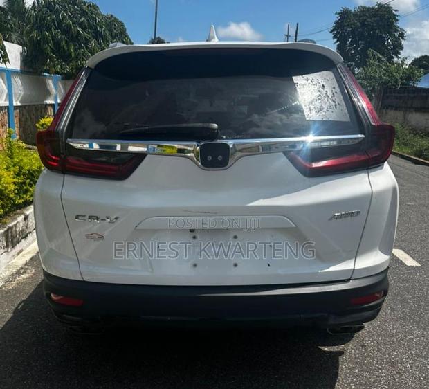Honda CR-V 2021 White