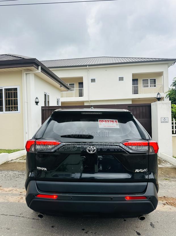 Toyota RAV4 LE AWD 2023 Black