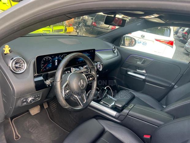 Mercedes-Benz GLA 250 2020 Gray