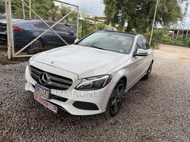 Mercedes-Benz C300 2016 White