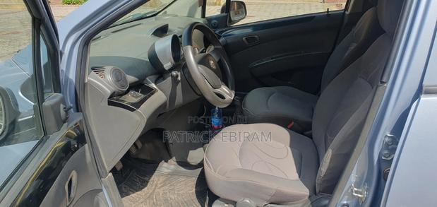 Chevrolet Spark 2011 Pearl
