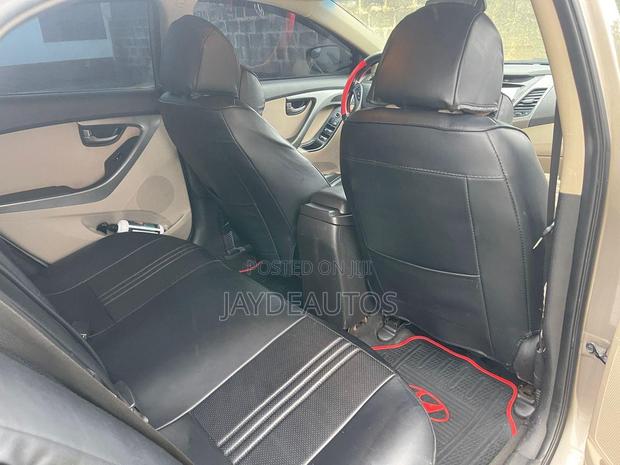 Hyundai Elantra Limited 4dr Sedan (1.8L 4cyl 6A) 2014 Brown