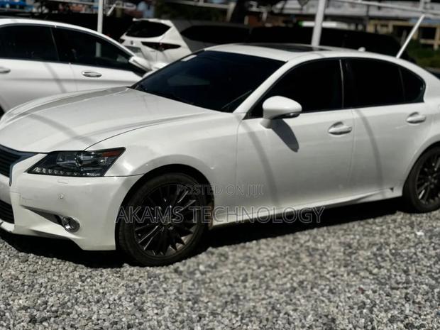 Lexus GS 2013 White