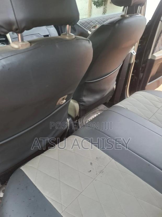 Toyota Vitz 2010 Black