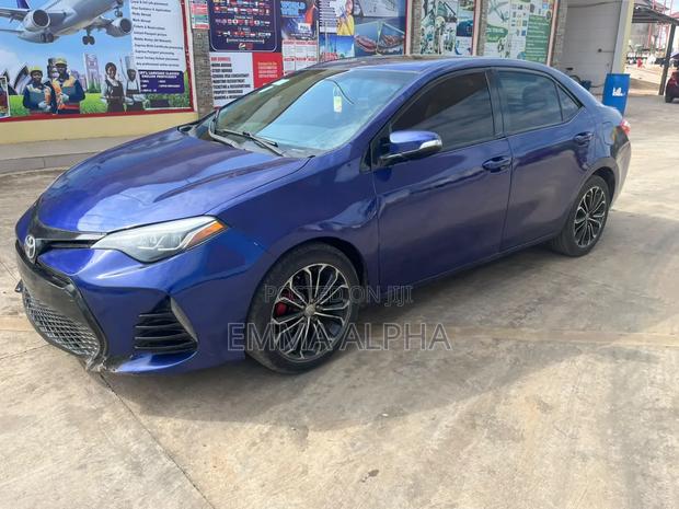 Toyota Corolla 2016 Blue