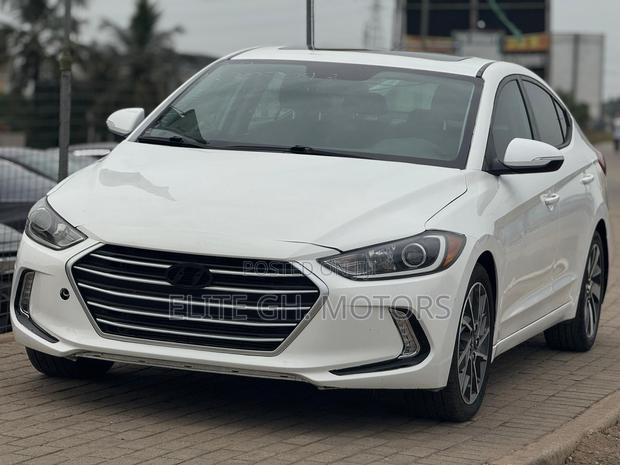 Hyundai Elantra 2017 White
