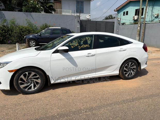 Honda Civic EX 4dr Sedan (1.5L 4cyl) 2016 White