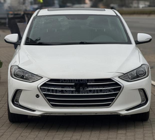 Hyundai Elantra 2017 White
