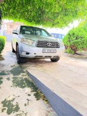 Toyota Highlander 2010 Silver for sale