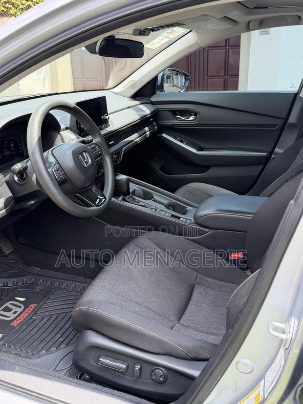 Honda Accord EX CVT 2023 Silver