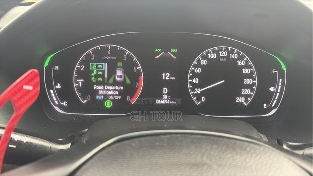 Honda Accord Touring 2018 White
