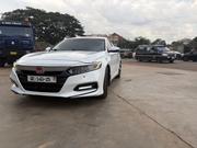 Honda Accord Touring 2018 White for sale