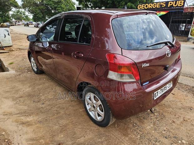 Toyota Vitz 1.0 FWD 3dr 2010