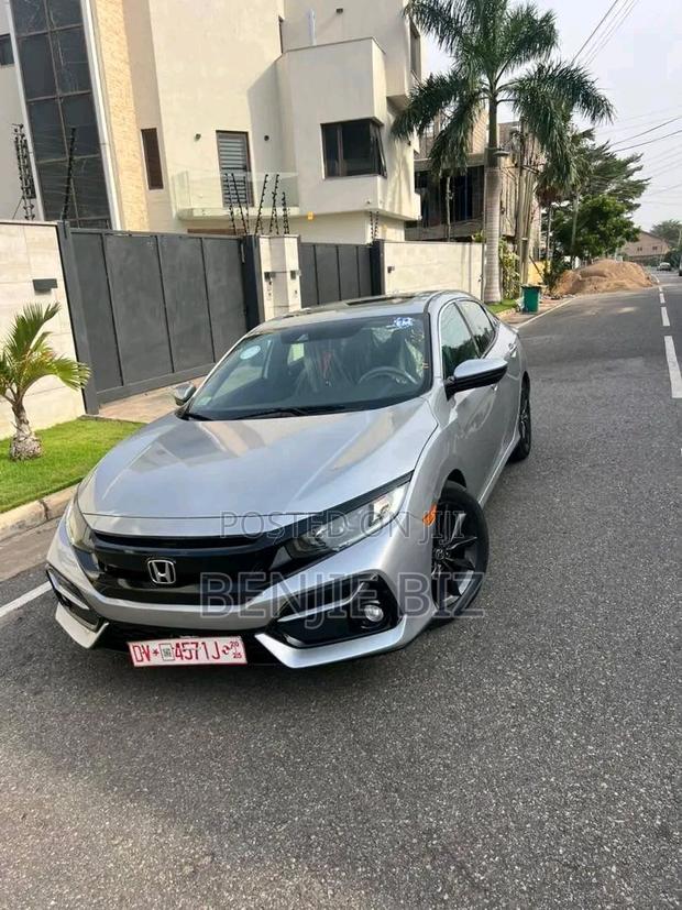 Honda Civic 2018 Silver
