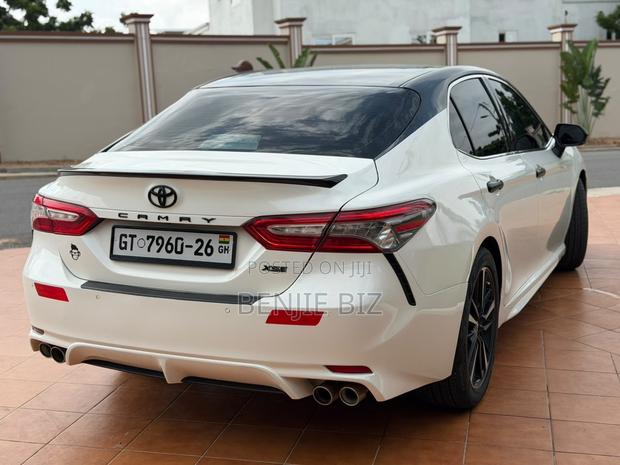 Toyota Camry 2018 Black