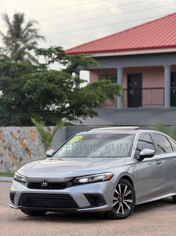 Honda Civic 2024 Silver