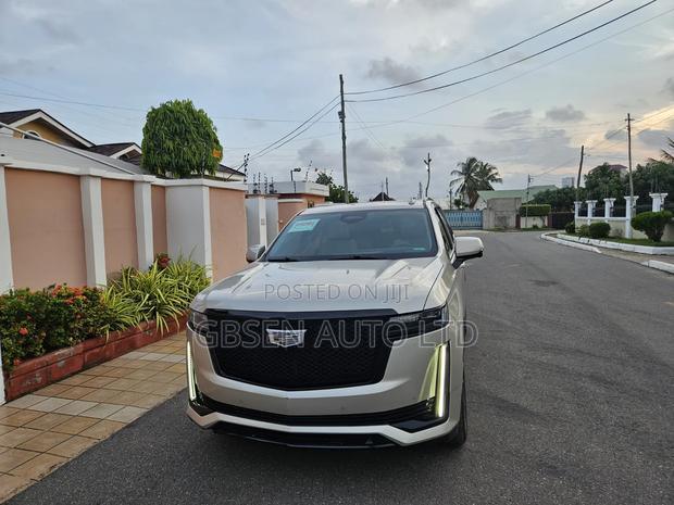 Cadillac Escalade 2021 Gold