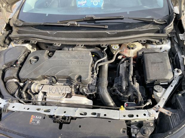 Chevrolet Cruze 2019 Gold