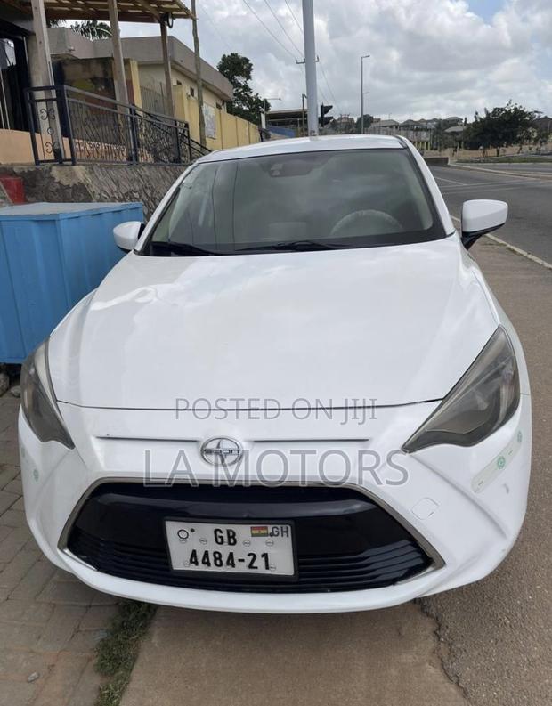 Toyota Yaris iA 1.5 FWD 2017 White