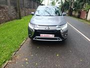 Mitsubishi Outlander SEL FWD 2020 Gray for sale
