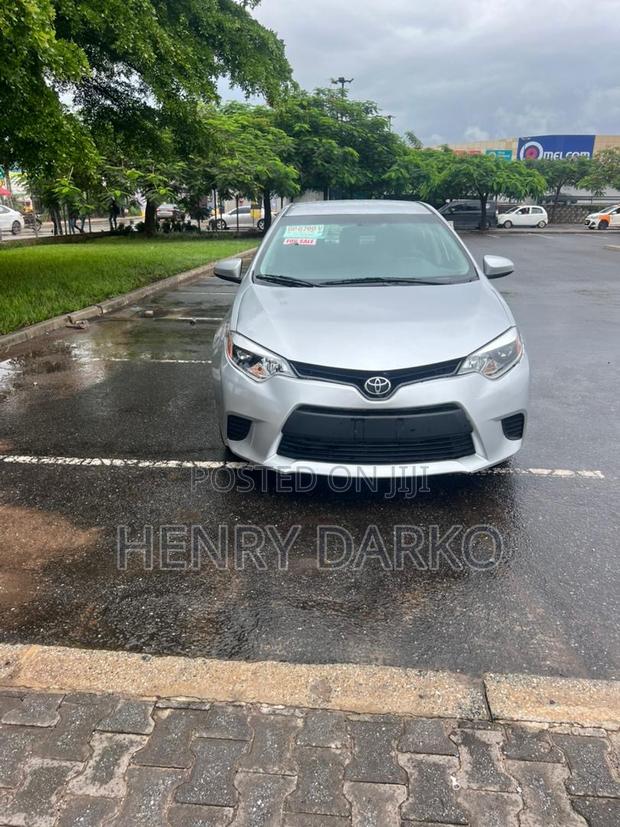Toyota Corolla 2015 Silver