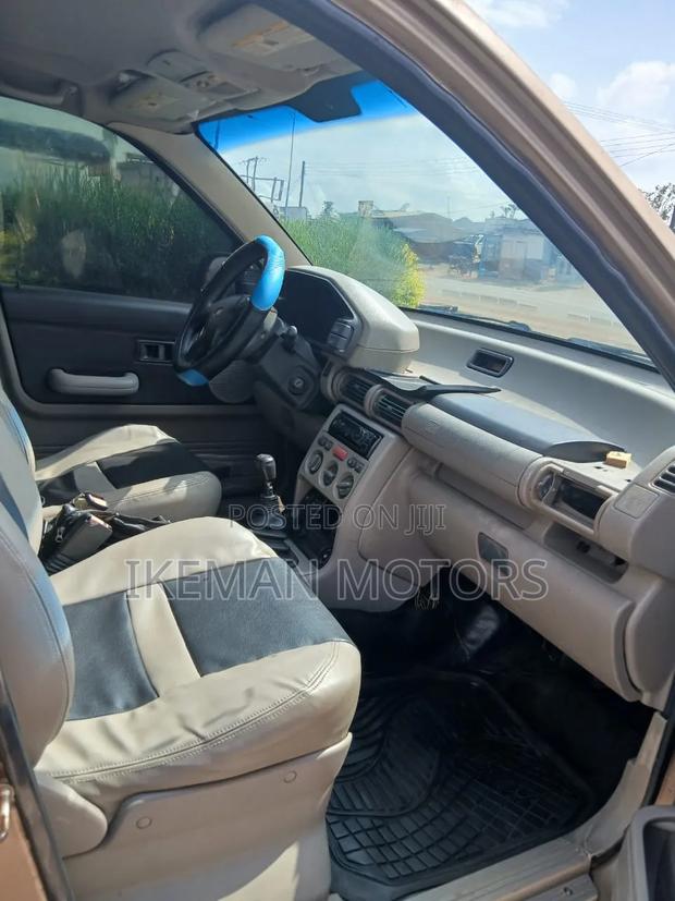 Land Rover Freelander 2002 Gold