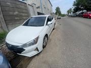 Hyundai Elantra 2022 White for sale